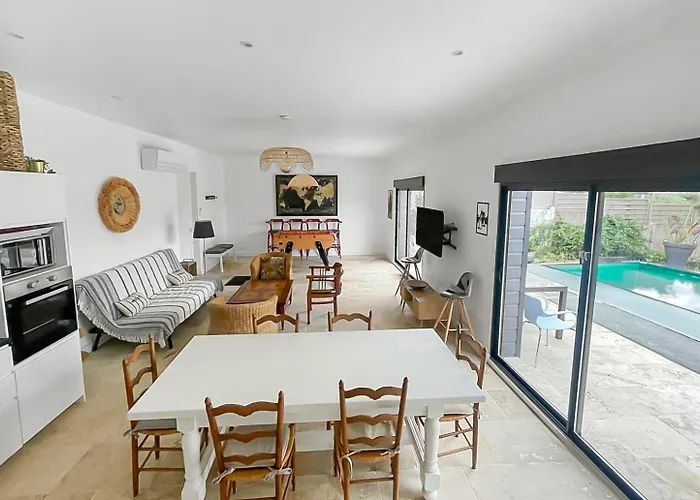 Piscine Privee Proche Thalassotherapie Et Vila Pornic